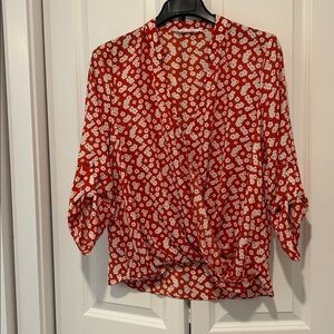Flattering All in Favor Nordstrom Faux Wrap Blouse EUC 3/4 sleeve